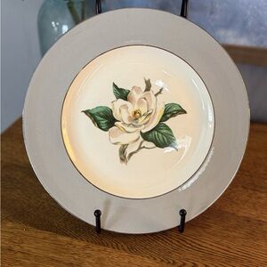 Vintage Homer Laughlin Cavalier Eggshell Magnolia Dinner Plate 10”